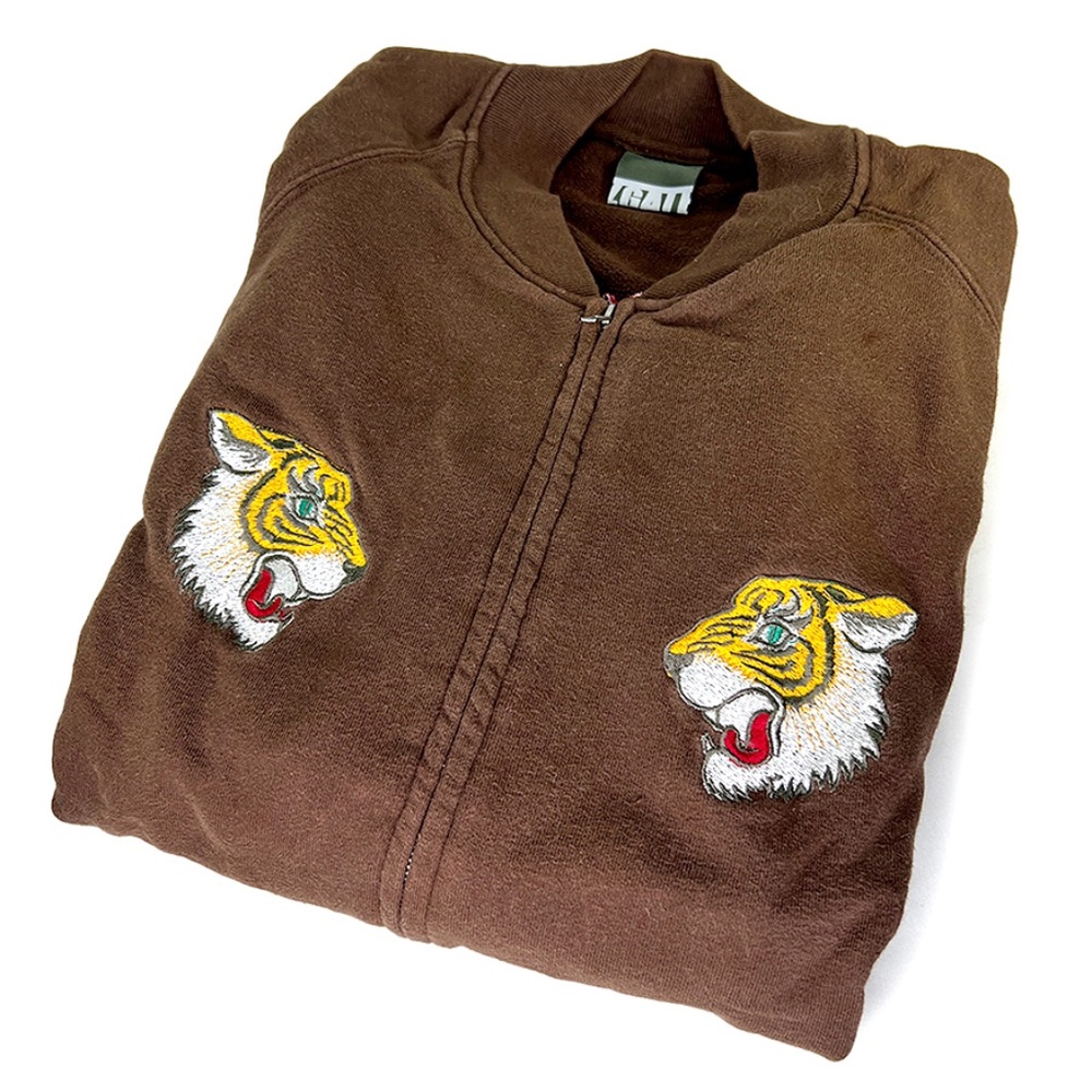 Vintage Brown Embroidered Tiger Sweatshirt from Japan